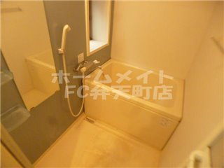 バス・シャワールーム　きれいなお風呂です