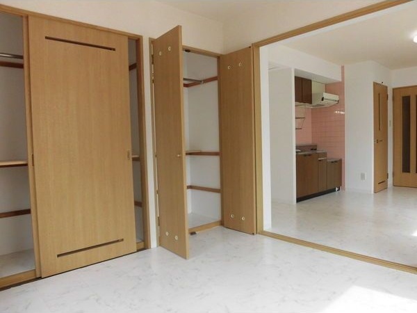 その他部屋・スペース　明るい洋室です！