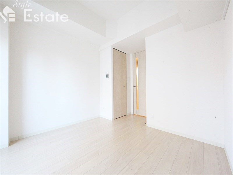 居室・リビング　内装