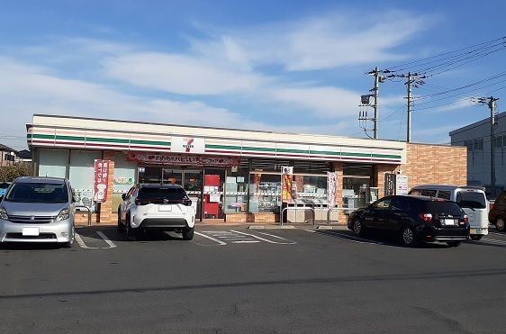 コンビニ　セブンイレブン館山那古海岸店（コンビニ）まで900m