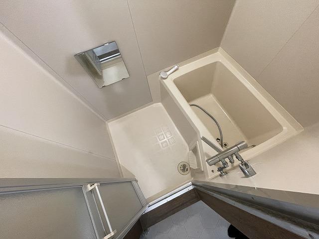 バス・シャワールーム　浴室