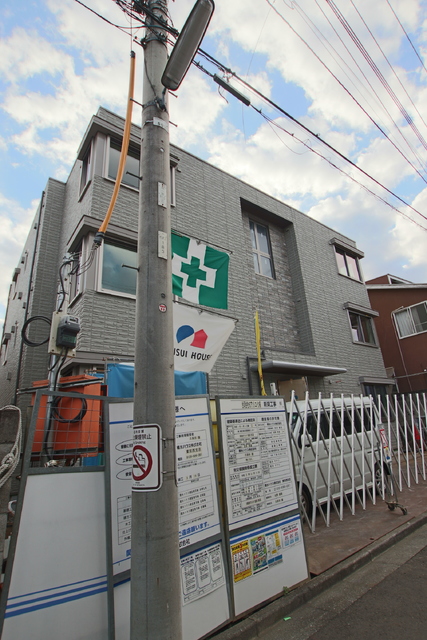 建物外観　※建築中のお写真となります