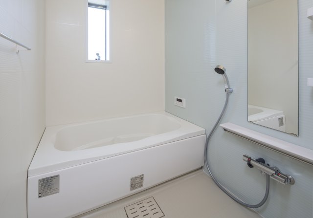 バス・シャワールーム　写真はイメージです 色仕様は現状優先となります。