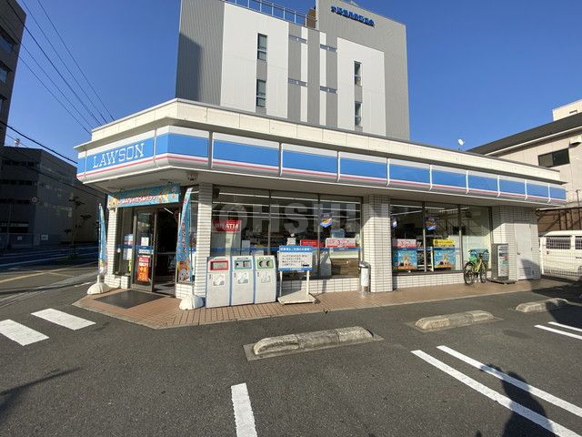 コンビニ　ローソン（コンビニ）まで256m