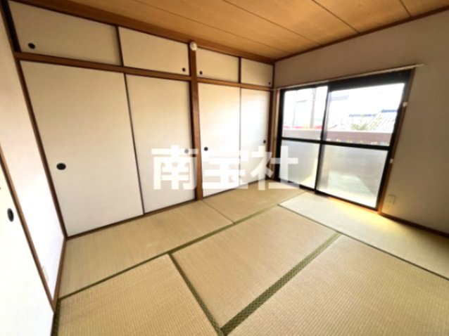 居室・リビング　収納たっぷり☆和室６畳