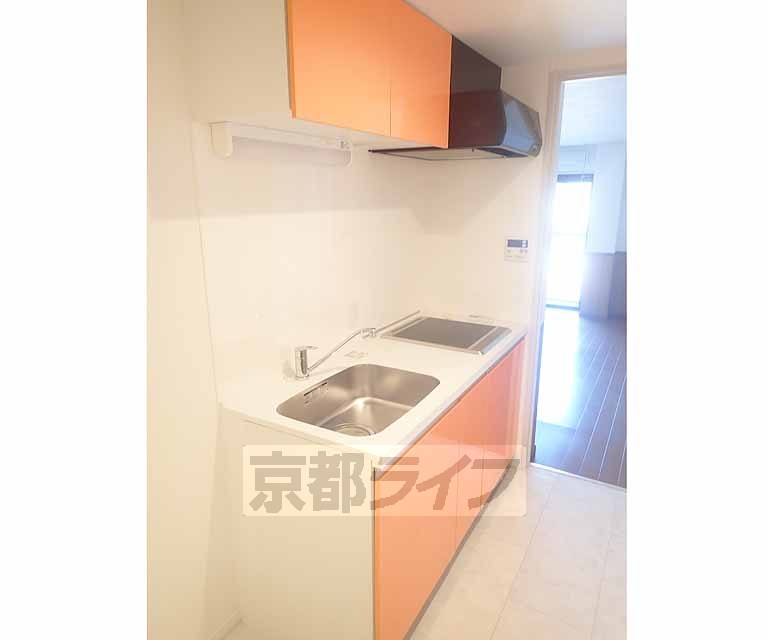 キッチン　可愛い色のキッチンです。