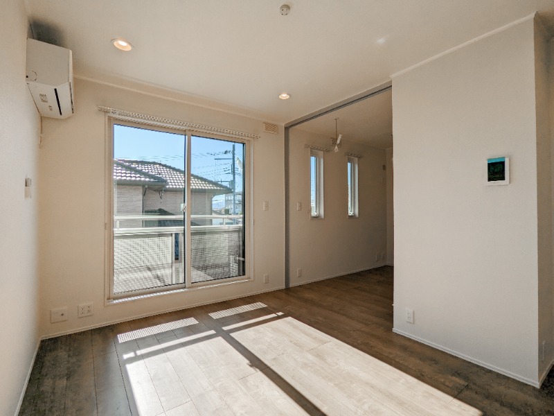 居室・リビング　図面と現状に相違がある場合には現状を優先