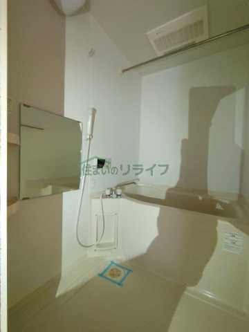 バス・シャワールーム　別室参考画像です