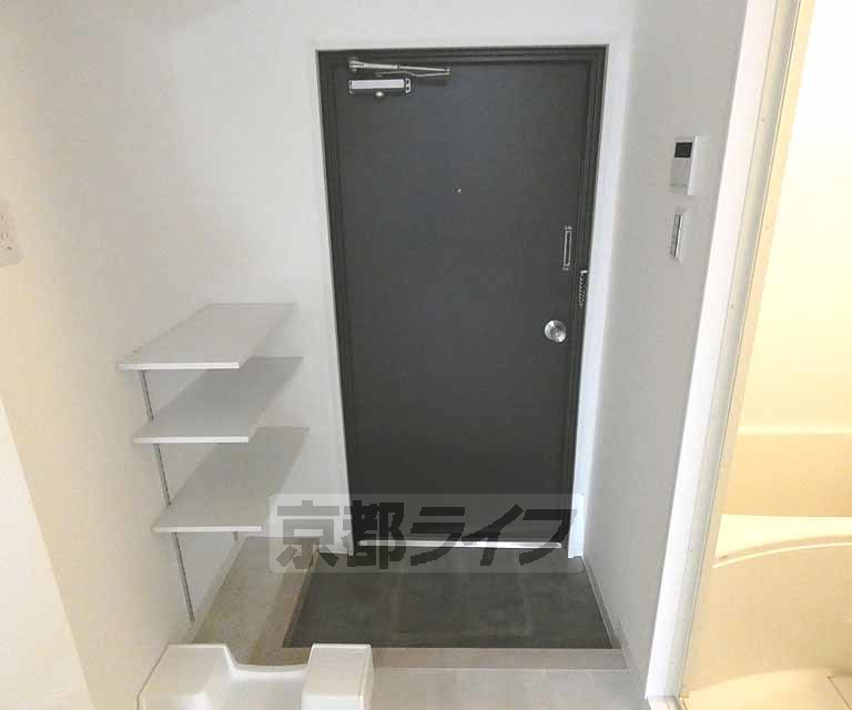 玄関　玄関です。