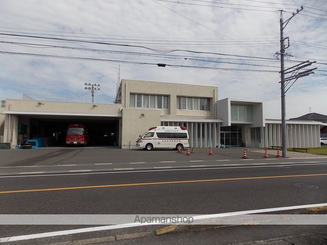 その他　各務原市消防本部各務原西部方面消防署川島分署（その他）まで889m