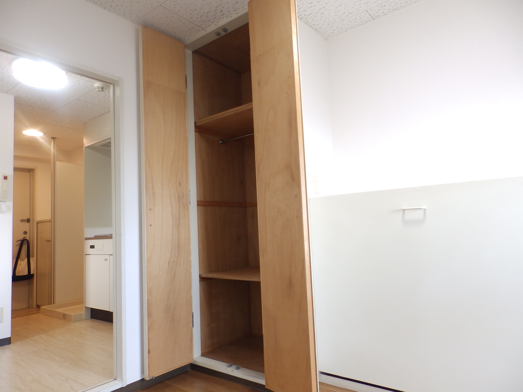 収納　クローゼット