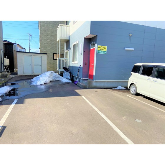 駐車場　駐車場