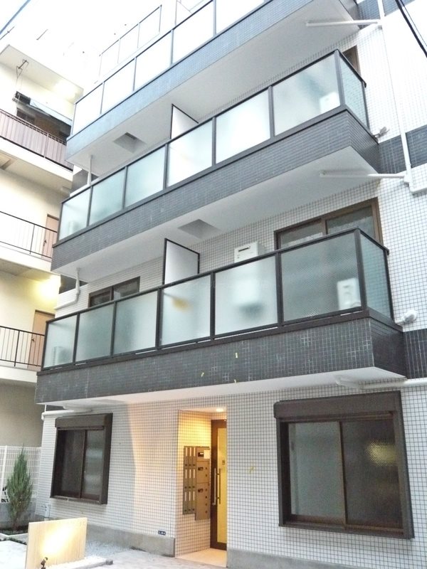 エントランス　★《見学予約受付中》当店では契約金がクレジット決済可能です★