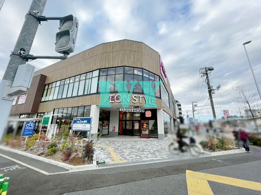 ショッピングセンター　そよら横浜高田（ショッピングセンター）まで2185m