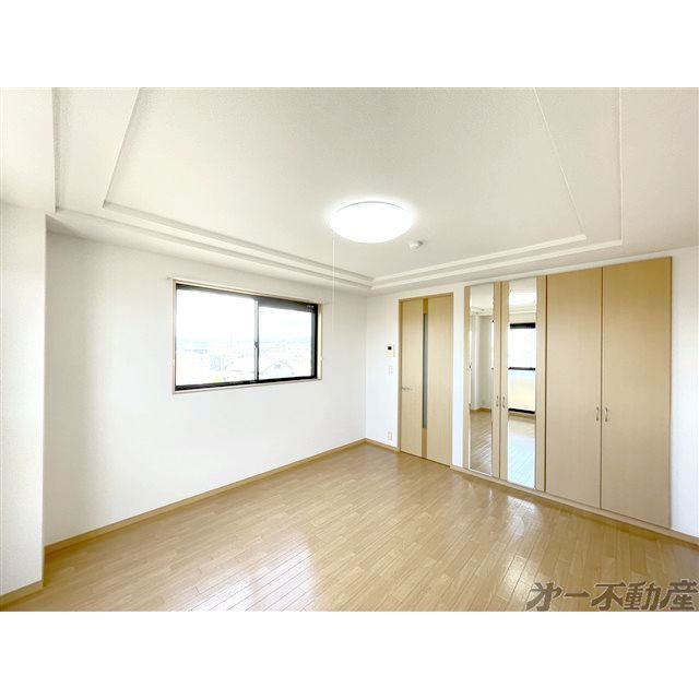 建物外観　洋室