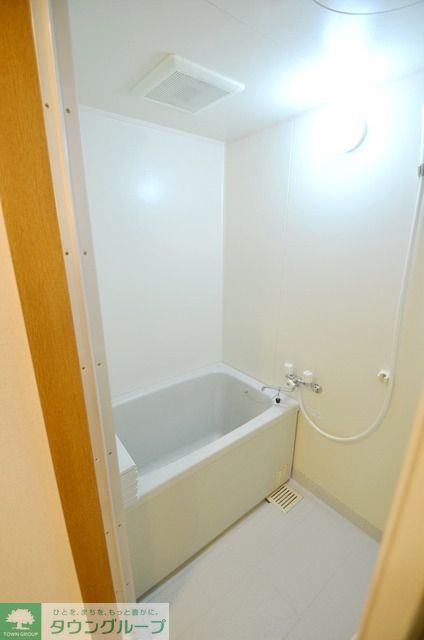 バス・シャワールーム　別号室の写真になります