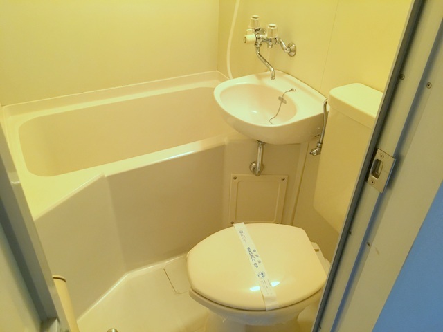 バス・シャワールーム　お風呂です