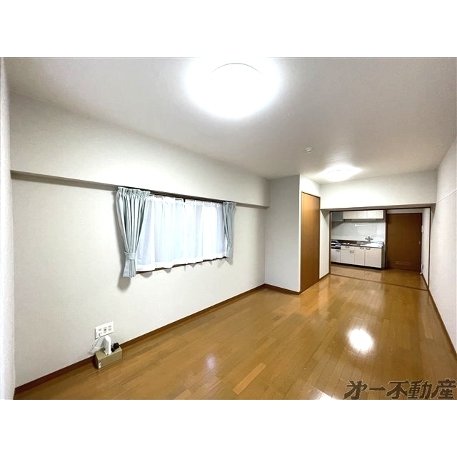 居室・リビング　洋室