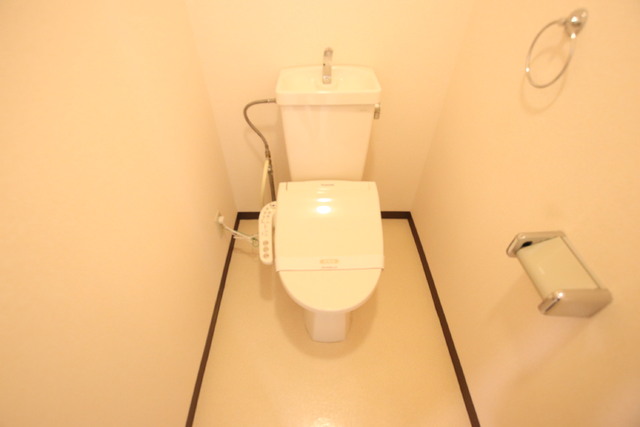 トイレ　別部屋参考写真