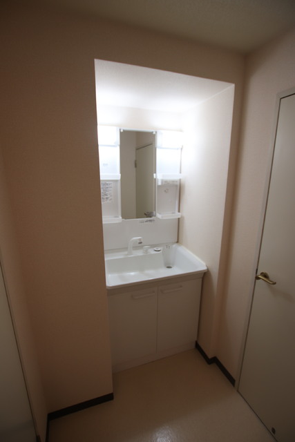洗面設備　別部屋参考写真
