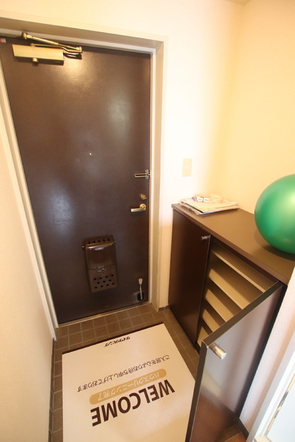 玄関　別部屋参考写真