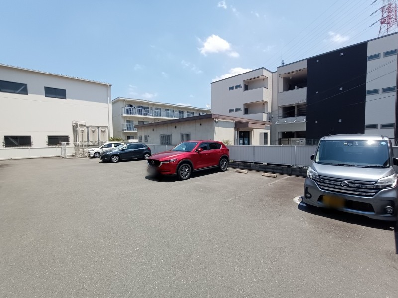 その他　駐車場スペースです。