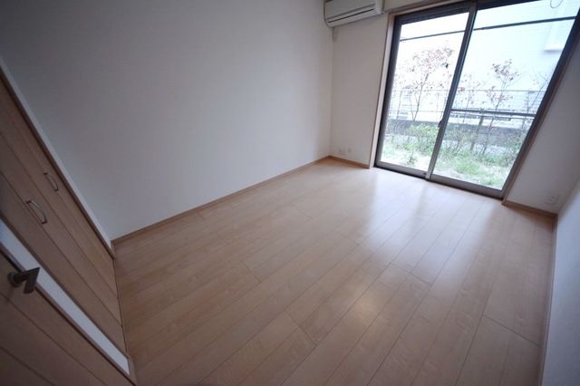 居室・リビング　★日当たり良好★