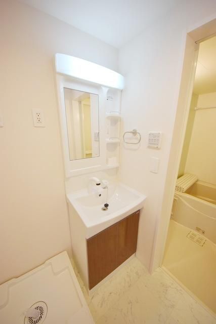 洗面設備　★シャンプードレッサーです★