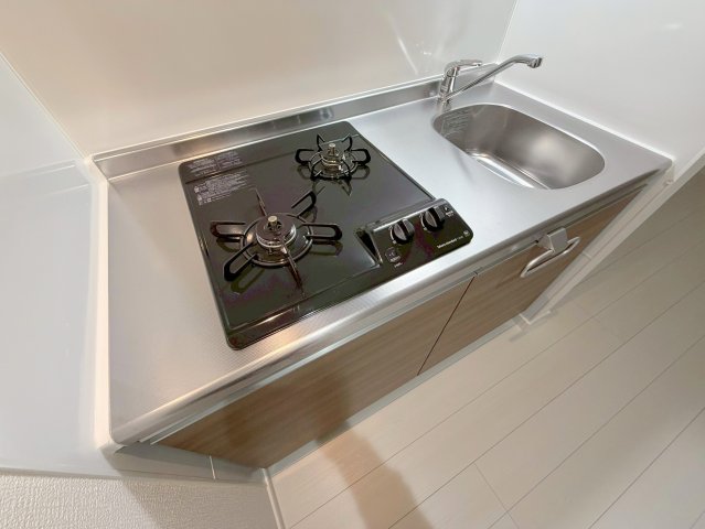 キッチン　作業のしやすい広めのキッチンです。