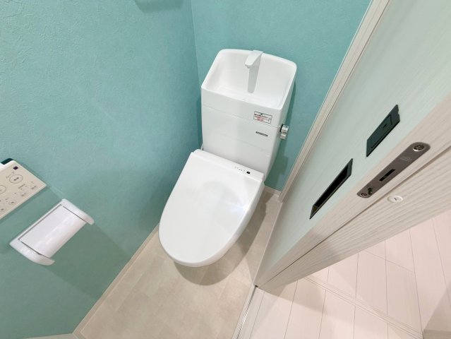 トイレ　綺麗なトイレにはウォシュレット標準装備です。