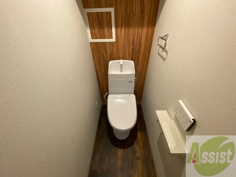 トイレ　トイレです。ウォシュレット付を探している方、おすすめです。