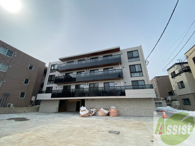 建物外観　札幌市中央区南１１条西「ＢＲＡＭＡ南１１条」