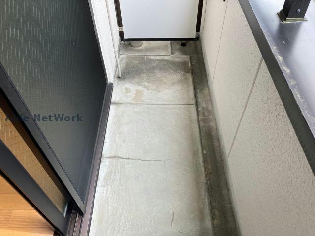 バルコニー　※同物件別部屋の写真です。