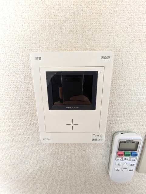 セキュリティ　★モニター付インターホン・訪問者が確認できて安心です★