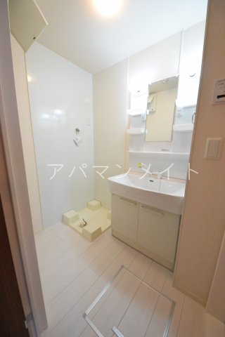 その他設備　室内洗濯機置場になります！