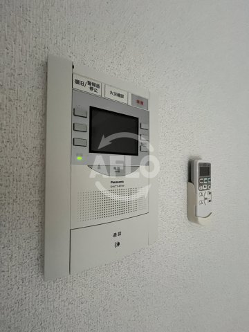 セキュリティ　グランカリテ塚本　インターホン