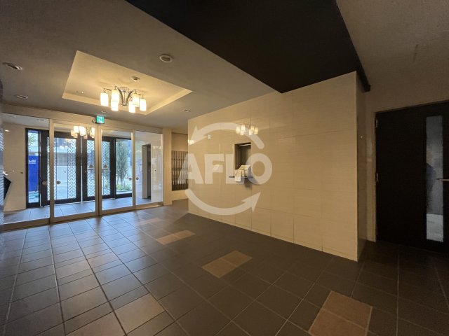 ロビー　グランカリテ塚本　ロビー