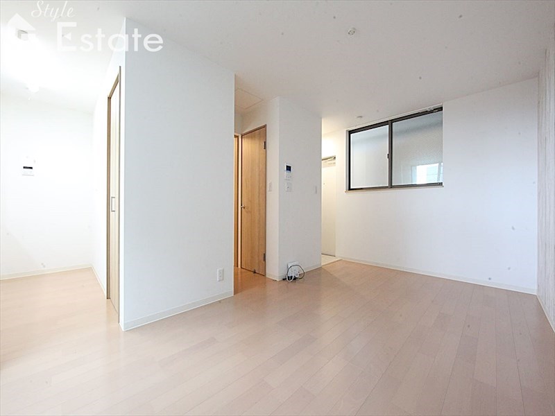 居室・リビング　内装