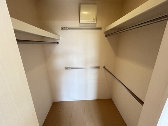 収納　※別部屋の写真です