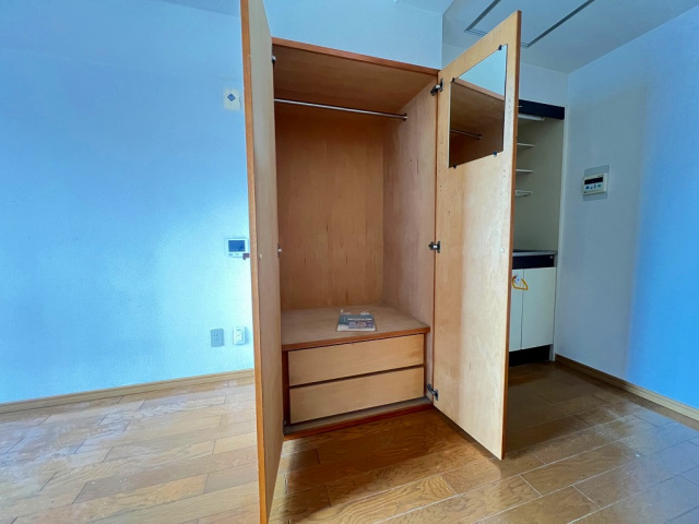 収納　同物件別号室のものです。