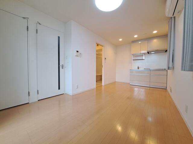 居室・リビング　別部屋参考写真