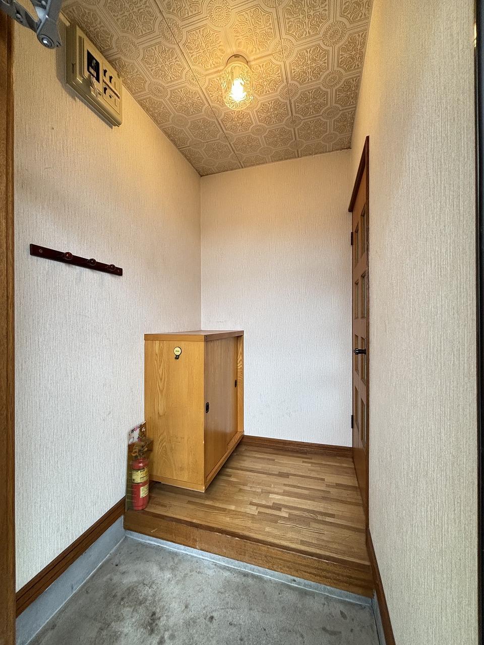 コーポ松の玄関写真