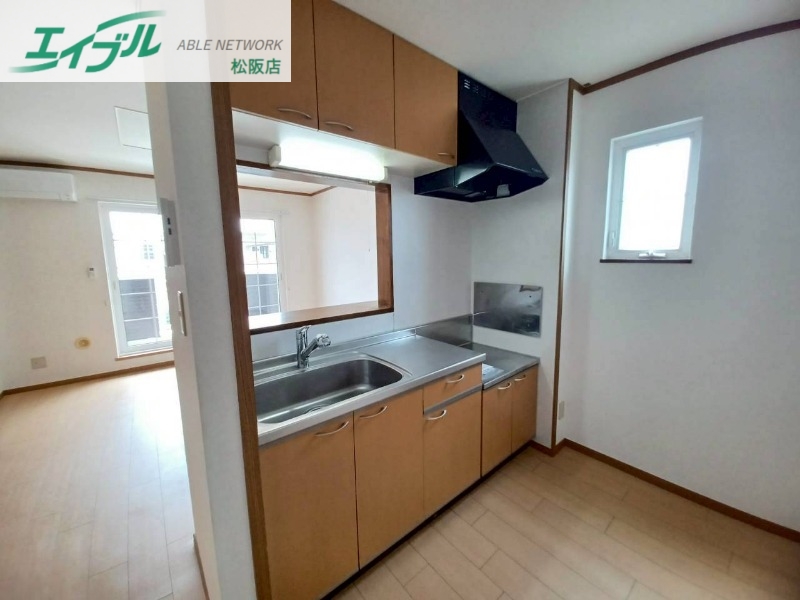 キッチン　同型参考写真