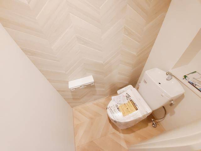 トイレ　＊新築につき建築中の写真