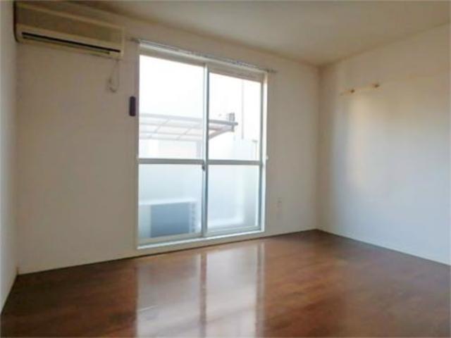 眺望　キレイなフローリングのお部屋です