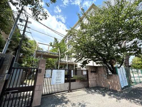 小学校　浜小学校（小学校）まで444m