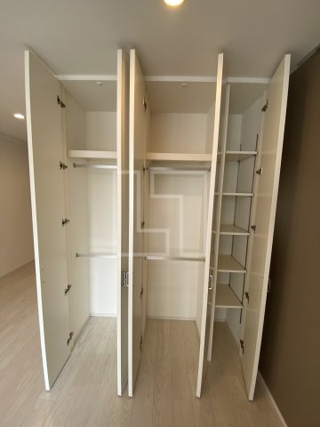 収納　ガリレオ新町　クローゼット