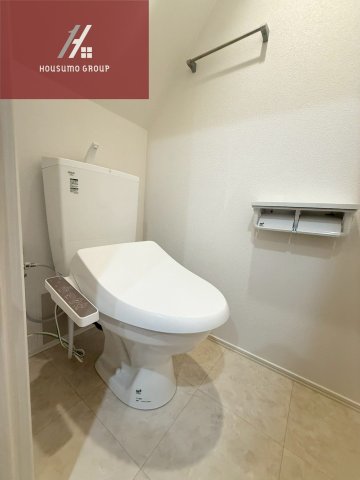 トイレ　落ち着いたトイレです