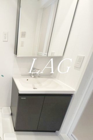 洗面設備　洗面台です。