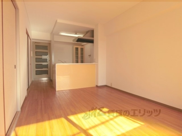 居室・リビング　リビング